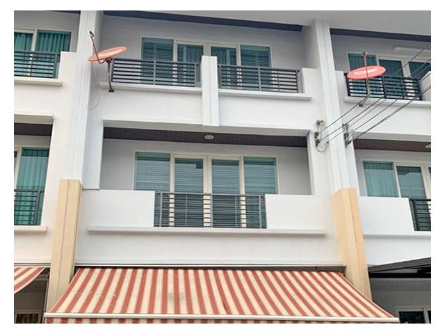 ขายบ้านกลางเมืองเอสเซ้นส์พระราม9AOL-F81-2107004203