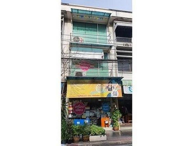 ให้เช่าอาคารพาณิชย์ 3.5 ชั้น ย่านถนนดินสอ เขตพระนคร ใกล้โรงเรียนสตรีวิทยา ใกล้ถนนข้าวสาร