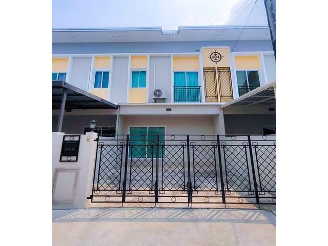 ขายทาวน์โฮมสุดหรูสไตล์ฝรั่งเศส หมู่บ้านเดอะนีซ
