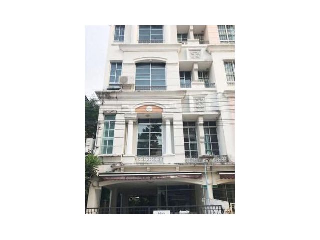 ทาวน์โฮม บ้านกลางเมือง Urbanion พระราม 9-ลาดพร้าว