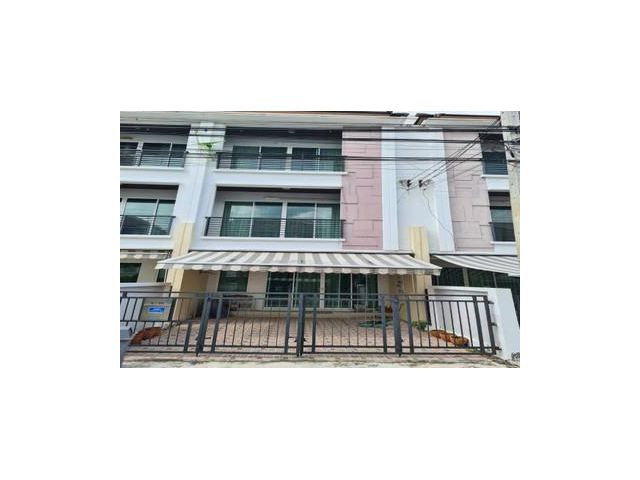 ทาวน์เฮ้าส์ บ้านกลางเมือง S-Sense ศรีนครินทร์