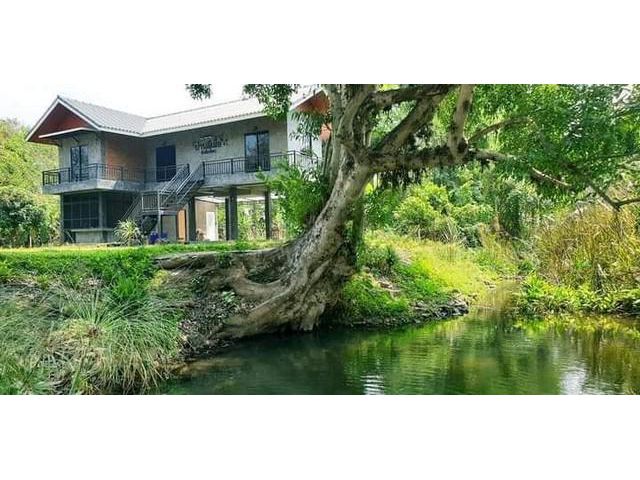 ขายบ้านสวน พร้อมที่ดินเกือบไร่ บรรยากาศดีติดลำธาร
