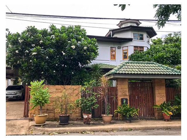 ขายบ้าน หมู่บ้าน บ้านลาดพร้าว (AOL-F81-2107004298)