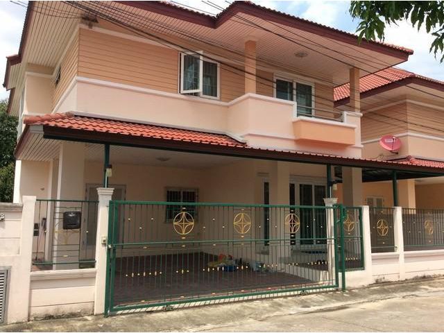 ให้เช่าบ้านเดี่ยว 50 ตรว.หมู่บ้านระเบียงสวน 4 เฉลิมพระเกียรติ ร.9 ซอย 28 บ้านร่มรื่นน่าอยู่