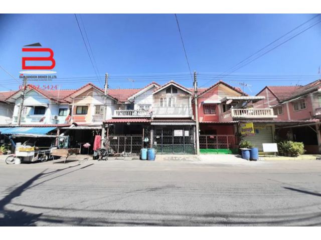 ทาวน์เฮาส์ โครงการ สวนทองวิลล่า 7 เนื้อที่ 16.1 ตรว. ถนนลำลูกกา อ.ลำลูกกา จ.ปทุมธานี