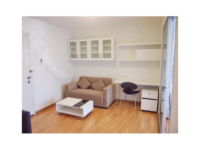 ให้เช่า คอนโดเดอะทรัสต์ ปิ่นเกล้า วิวสระว่ายน้ำ ทิศตะวันออก ตกแต่งสวย เฟอร์นิเจอร์และเครื่องใช้ไฟฟ้าครบครัน ราคาพิเศษ