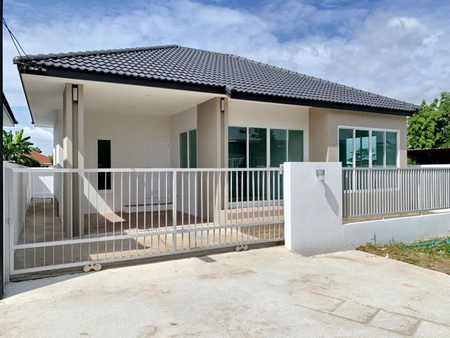 ขายบ้านใหม่ พื้นที่สันทราย 10 กม. จากเซ็นทรัลเฟสติวัล ถ.เชียงใหม่-ดอยสะเก็ด