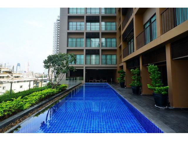 For rent Noble Refine For rent Noble Refine. Sukhumvit 26, 8th floor, size 51 sq.m., price 28,000 baht.