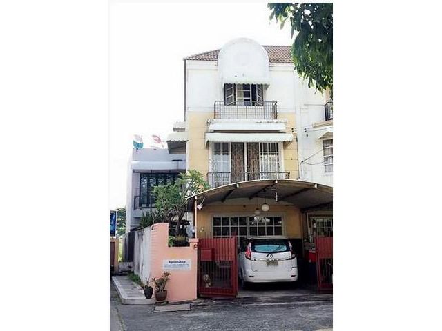ายทาวน์โฮม 3ชั้น ลาดพร้าววังหิน รัชดา โชคชัย4