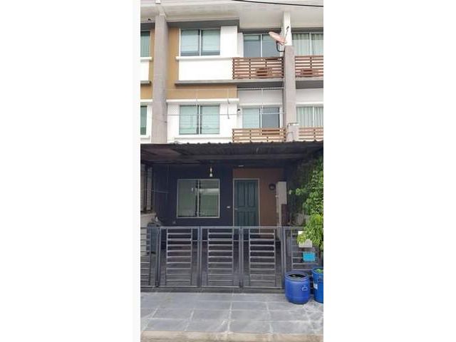ให้เช่าทาวน์โฮม 3 ชั้น ทาวน์พลัส อ่อนนุช