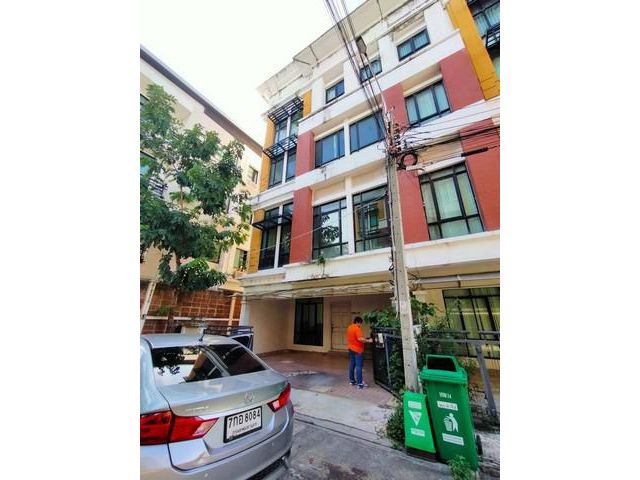 ขายบ้านเดี่ยว    บ้านกลางกรุง office park บางนา