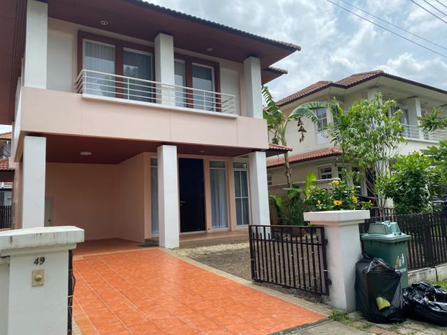 MH33ให้เช่าบ้านเดี่ยว Bangkok Villa ติดเลียบทางด่วนเอกมัย-รามอินทรา ใกล้ทาวน์อินทาวน์ รีโนเวทใหม่ 62ตรว 190ตรม 2นอน 3น้ำ