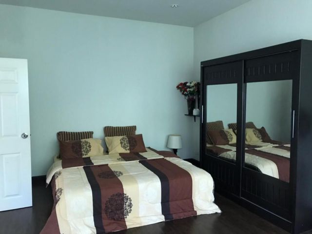 ให้เช่าทาวน์โฮม 3 ชั้น ซอยลาดพร้าว 41