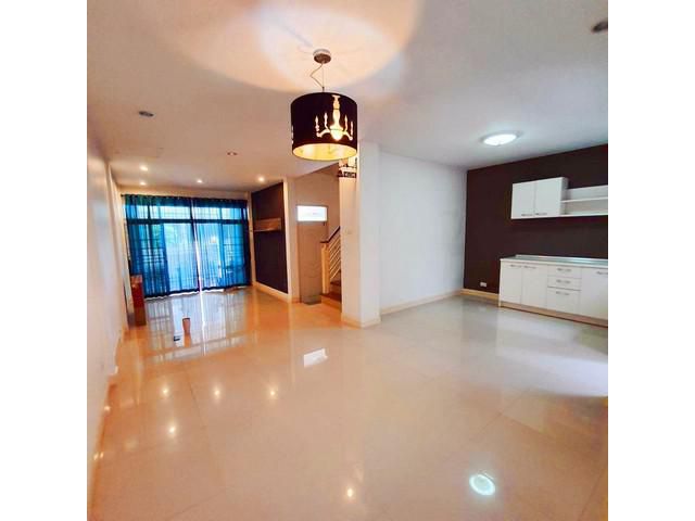 ขาย ทาวน์โฮม 2 ชั้น บ้านรื่นฤดี 6 รามอินทรา-ซาฟารี
