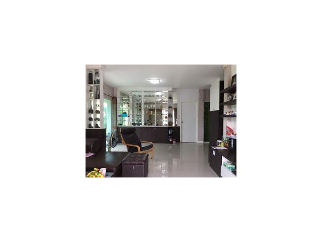 บ้านเดี่ยว เดอะแกรนด์ พระราม 2 ขนาด  72 ตารางวา