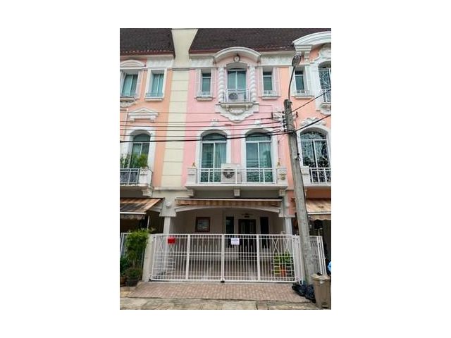 ทาวน์โฮม 3 ชั้น บ้านกลางเมือง Grand De Paris รัชดา