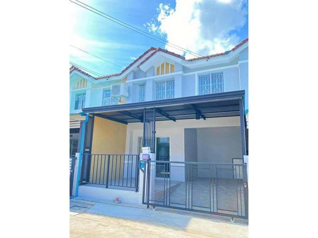 ขายทาวน์เฮ้าส์2ชั้นหมู่บ้านพฤกษา76 รีโนเวทใหม่