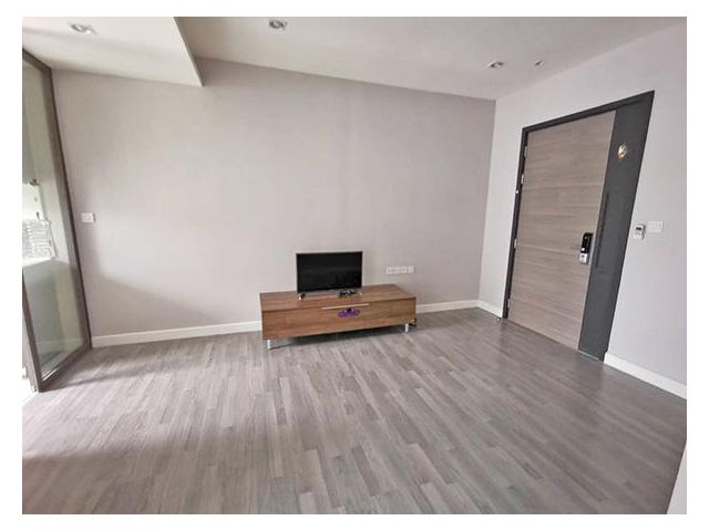 ขายคอนโด เดอะรูม สาทร ชั้น 7 (AOL-F82-2107004376)