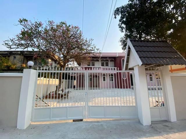 DH70ขายบ้านเดี่ยวพร้อมผู้เช่า ลาดพร้าว 101 แยก 27 เนื้อที่ 104ตรว  300ตรม 5นอน 2น้ำ จอดรถ 5-7คัน