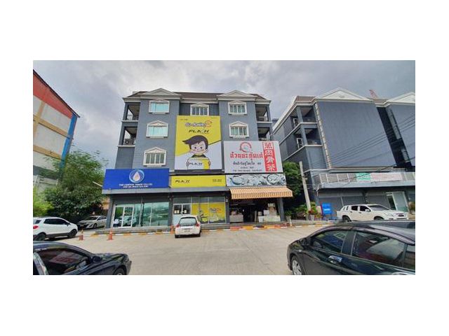 ขาย อาคารพาณิชย์ 47 ตร.ว. 4 ½ ชั้น  3 ห้องนอน 4 ห้องน้ำ ถ.ราชพฤกษ์