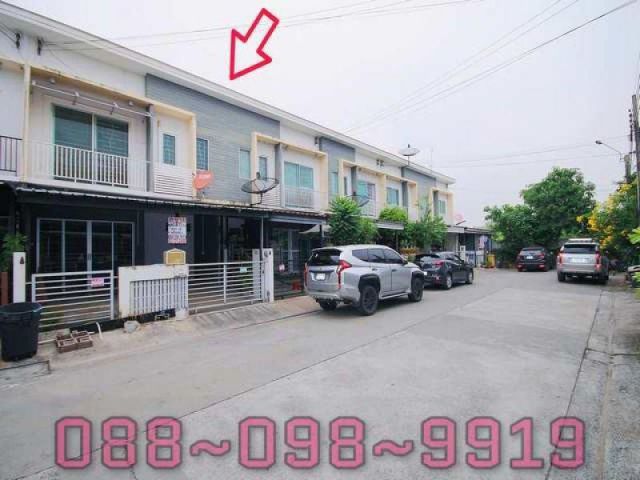 ให้เช่าทาวน์เฮ้าส์ 18 ตรว. The Connect Onnut