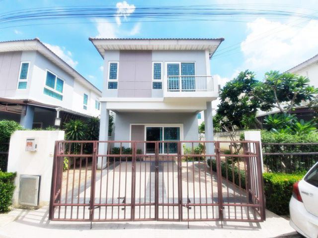 ขายบ้านแฝด ม.ศุภาลัย วิลล์ (กรุงเทพฯ – ปทุมธานี)