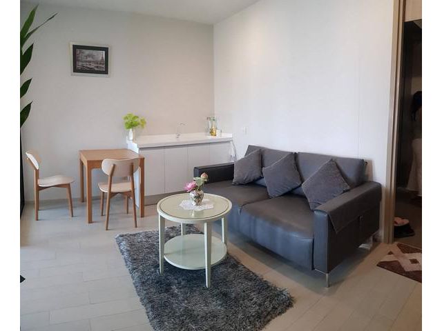 TWR226 Noble Ploenchit 75 sq.m.