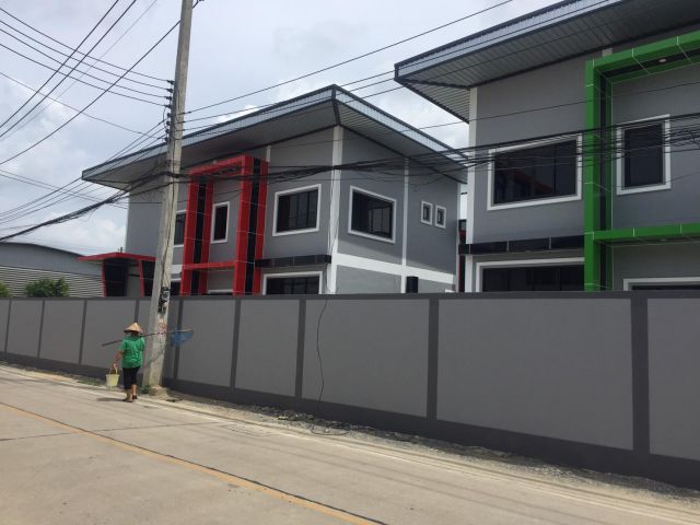 PJW503 ขายโรงงาน 2โรง คู่กัน เนื่อที่ขนาดเท่ากัน ขายโรงละ 14ล้าน  มหาชัย