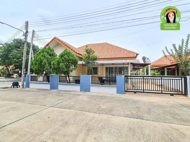 บ้านอารียา 4 เพียง 1.95 ล้าน  (ต่ำกว่าราคาประเมิน)