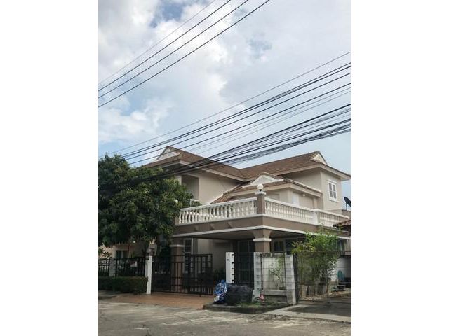 บ้านเดี่ยว 2 ชั้น หมู่บ้านลลิล ถนนสุขาภิบาล5