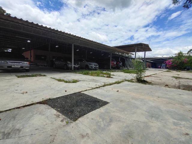 A220 ขายโรงหลอมเม็ดพลาสติค 4.5 ไร่ มี รง.4 พร้อมเครื่องจักร และลูกค้า สมุทรสาคร ขายไม่แพง