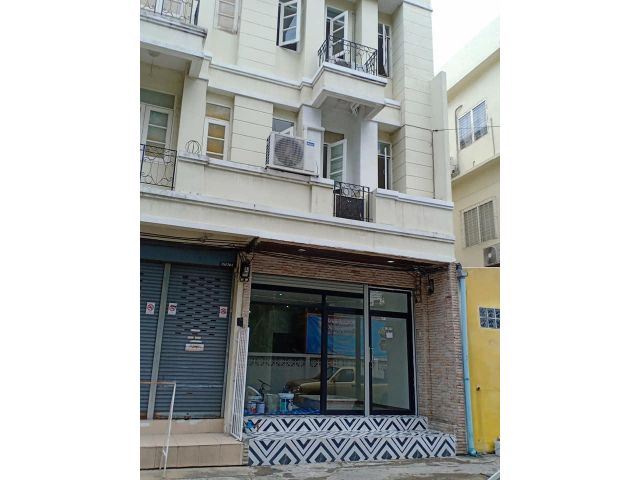 RENT :: ให้เช่า Town house 3 ชั้นให้เช่าทำเลดีใกล้ BTS พระโขนง 750 เมตรซอยสุขุมวิท 48 #RT333