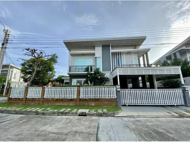 ขายบ้านเดี่ยว 2 ชั้น หลังมุม โครงการคาซ่า วิลล์ สุขุมวิท 103 ถนนเฉลิมพระเกียรติ ร.9 ใกล้ซีคอน