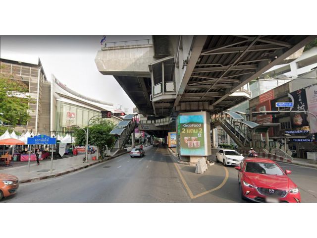 ขายด่วน!! ที่ดินเปล่าขนาด 400 วา ใจกลางเมืองสุขุมวิท ซ.65