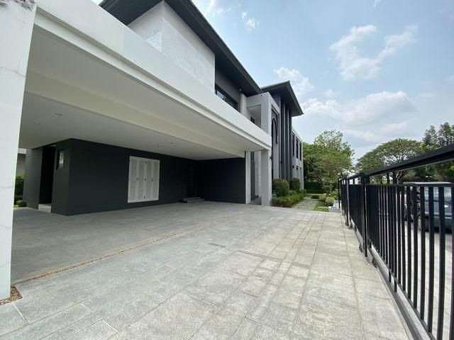 JH9ขาย บ้านเดี่ยว แกรนด์บางกอกบูเลอวาร์ด ราชพฤกษ์ -จรัญบ้านใหม่ แปลงมุม 155ตรว 544ตรม 5นอน 6น้ำ จอดรถได้ 8คัน