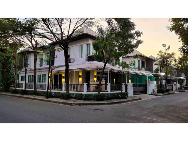 MH34ให้เช่าบ้านเดี่ยว บลูลากูน1 fully furnished ใกล้ ม ราม2 ห้างเมก้าบางนา หลังมุม 60ตรว  300ตรม 3นอน 4น้ำ แอร์ 7เครื่อง