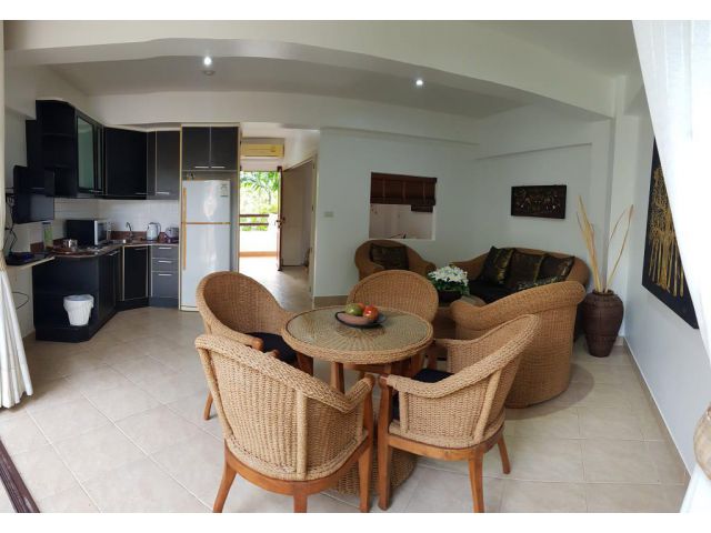 1 BEDROOM BEACH CONDO IN TROPICAL BEACH CONDOMINIUM - NEW PRICE 1,350,000 THB (USD 41 000 / EUR 35 000)
