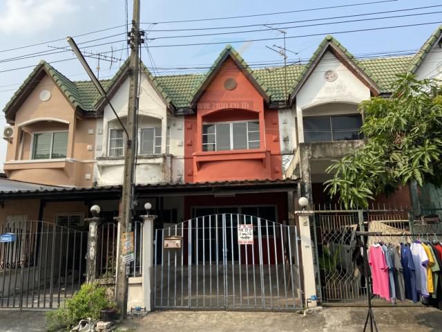 ขายทาวน์เฮาส์ 17 ตร.วา หมู่บ้านตะวันนา ใกล้ถนนจตุโชติ