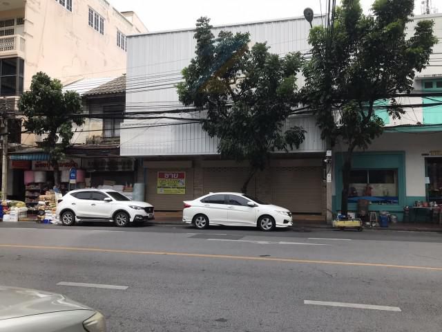 ขายที่ดินพร้อมสิ่งปลูกสร้าง 54 ตร.วา ติดถนนราชวงศ์ ตลาดสำเพ็ง