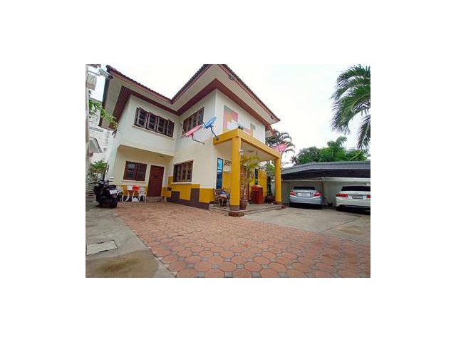 บ้านเดี่ยว 2 ชั้น  72 ตารางวา เขตธนบุรี