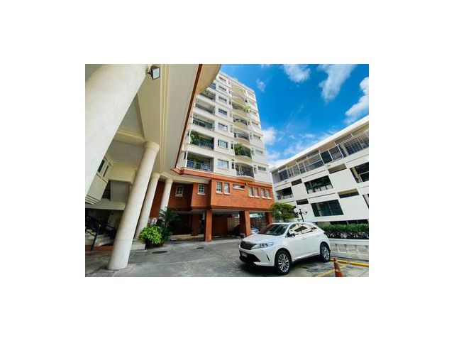 คอนโด ทีพีเจ สุขุมวิท 49 ขนาด 242 ตารางเมตร