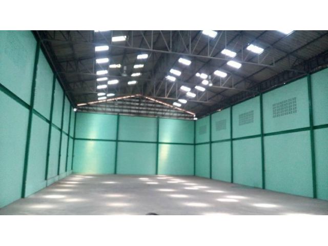 ให้เช่าโกดัง คลังสินค้า ให้เช่าโรงงานพร้อมออฟฟิศ ซอยบางพลีพัฒนา  ถนนเทพารักษ์  พื้นที่ใช้ 750-1,500 ตารางเมตร