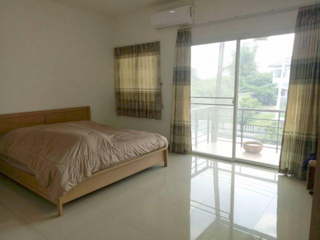 @@ขายทาวน์เฮ้าส์ 2ชั้น 25ตรว. สูงเนิน โคราช ใกล้โรงงานซีเกท สูงเนิน โคราช@@@