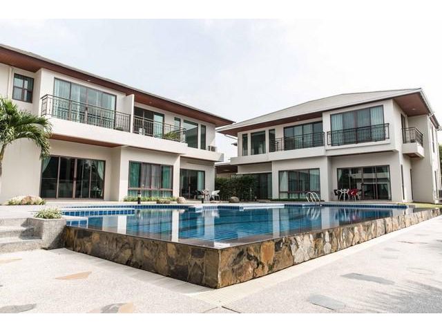 ให้เช่าบ้านเดี่ยว 3 หลัง Perfect masterpiece RAMA9