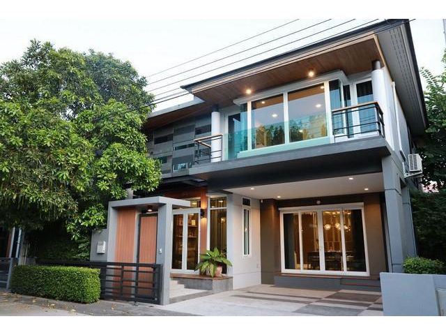 ขายบ้านเดี่ยว The gallery house pattern ลาดพร้าว