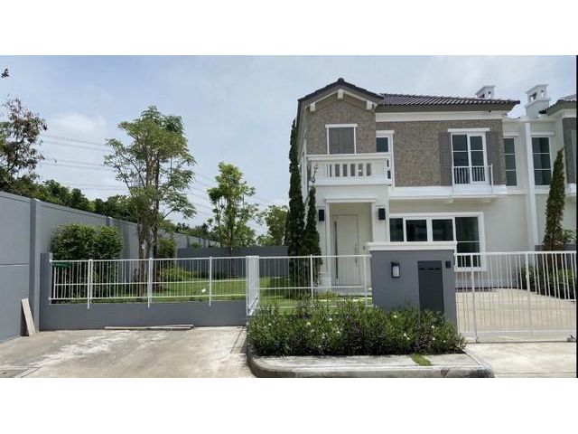 ให้เช่าบ้านแฝด  หมู่บ้าน Anya บางนา-รามคำแหง 2