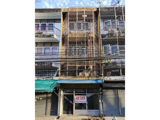 ขายอาคารพาณิชย์ 3 ชั้น มีชั้นลอย ทำเลดีมาก ตรงข้ามโรงเรียนเอกชนชื่อดัง กับ หอพักพยาบาลศิริราชปิยมหาราชการุณย์ (500 ห้องพ