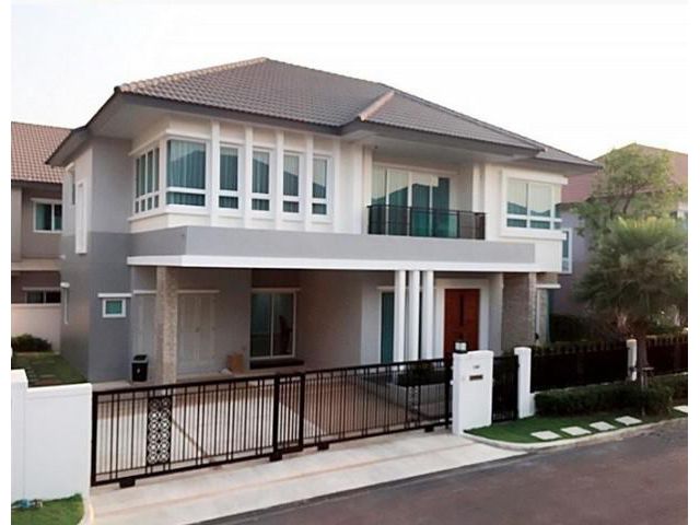 ให้เช่าและขายบ้านเดี่ยวแกรนด์ บางกอก พระราม 9