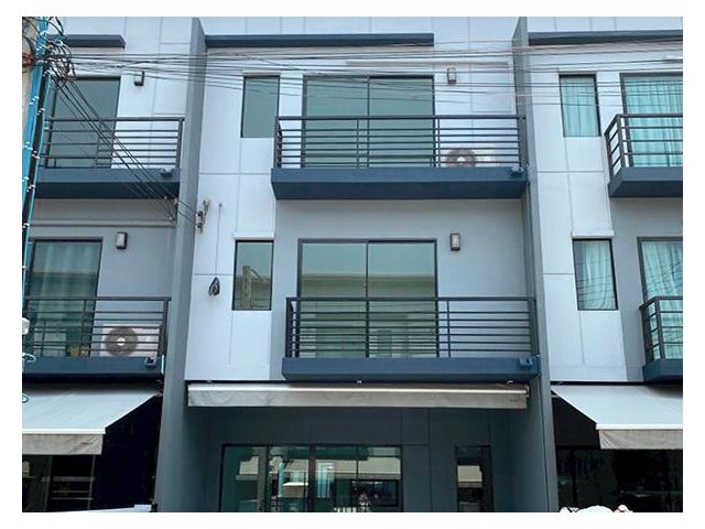 ขายบ้านกลางเมืองพระราม 9-อ่อนนุชAOL-F81-2108004550