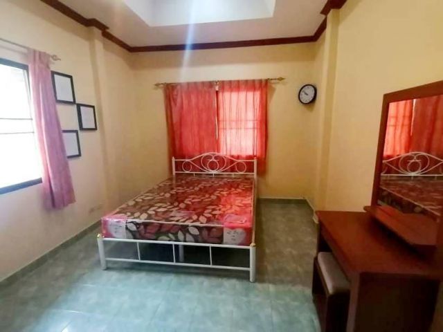 ปล่อยเช่าบ้านเดี่ยวหมู่บ้าน เอกมงคล 4 มีเฟอร์นิเจอร์ 17,000 บาท/เดือน * ES03-0695*